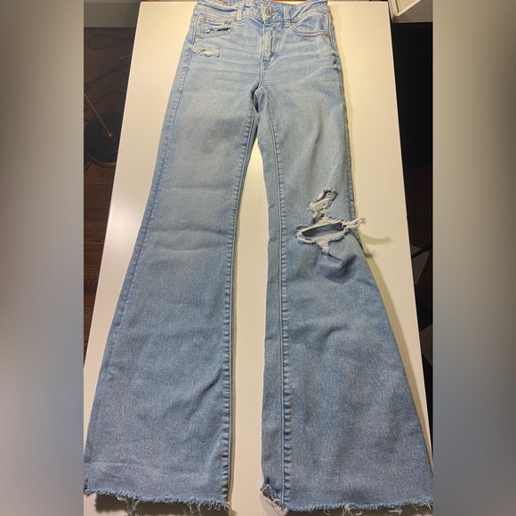 American Eagle Super High Rise Flare jeans, size 0 - Picture 1 of 2